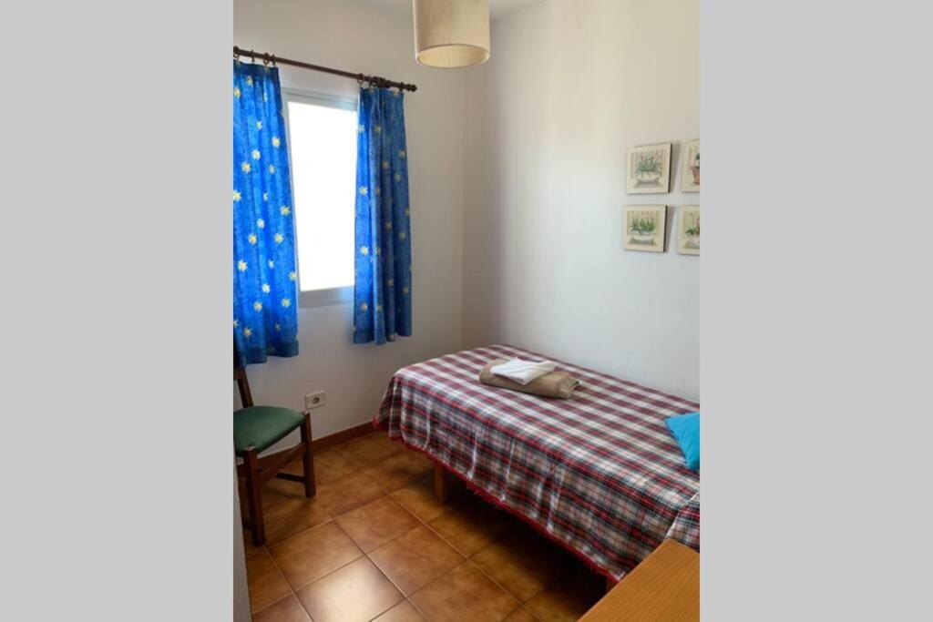 Apartamento En Playa Santo Tomas 1-5 Es Migjorn Gran ภายนอก รูปภาพ