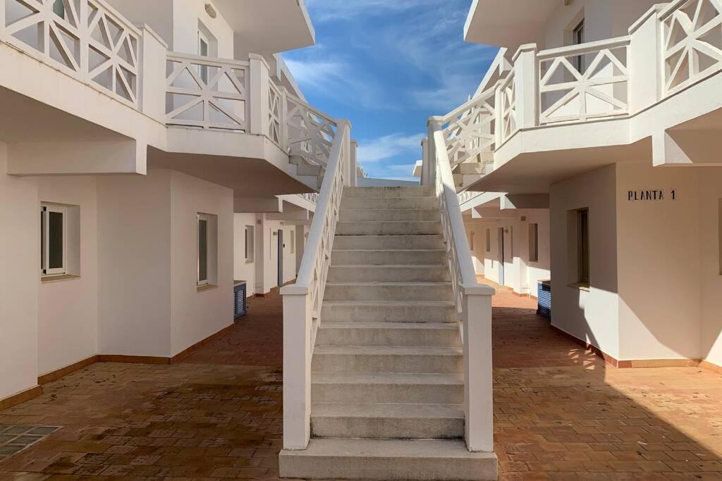 Apartamento En Playa Santo Tomas 1-5 Es Migjorn Gran ภายนอก รูปภาพ